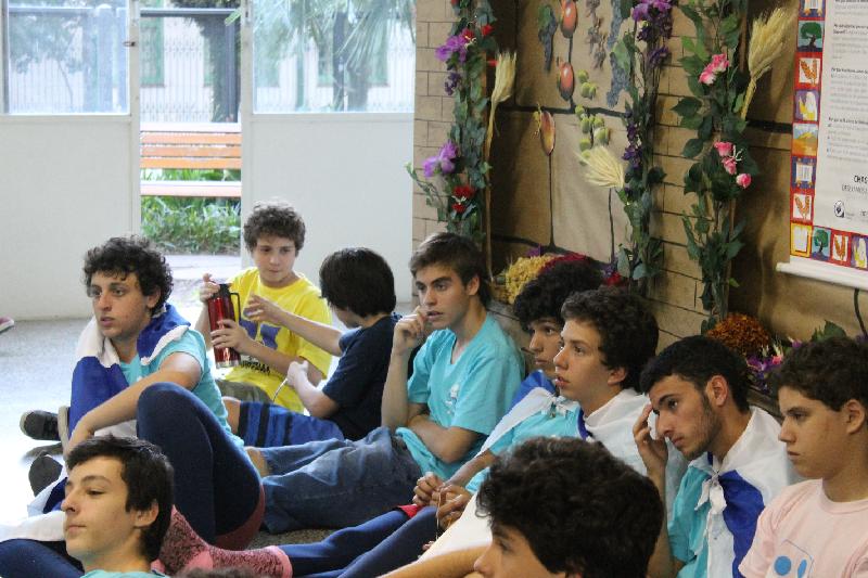 https://chazit.com/porto_alegre/../fotos/fotos_site/2013/1semestre/Sabado 9 (Chodesh)/IMG_4771.JPG